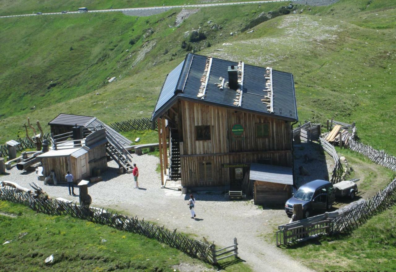 Ferienhaus Römerhütte Heiligenblut am Großglockner Exterior foto